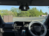 見通しのよいすっきりとした視界で、誰でも運転しやすいです。運転のしやすさは疲れにくさにも繋がりますよ♪