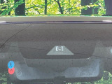 【トヨタセーフティセンス】走行中に前方の車両等を認識し、衝突しそうな時は警報とブレーキで衝突回避と被害軽減をアシスト。より安全にドライブをお楽しみいただけます。