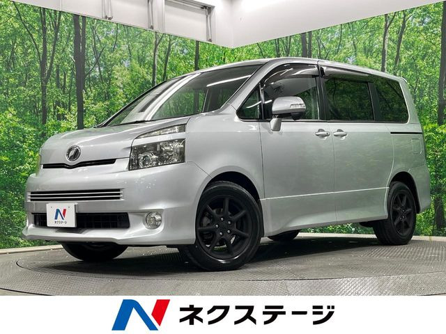 トヨタ ヴォクシー 