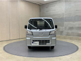 お車購入のポイントとなるフロントマスクです。