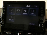 ディスプレイオーディオを装備。スマホとクルマをつなぐことで、これまでのナビに加えて、いろんなサービスが楽しめます。