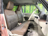 運転席シート廻りは使用感も少なく、良好な状態となっています。丁寧に使われていたことがよくわかりますね。