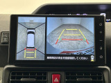 バックする際に後方だけではなく車を上から見たような映像をナビなどのモニターに映し出してくれますよ☆死角が消え安全にバックをして頂けるようになります☆バックが苦手な方にもオススメな装備です☆
