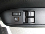 運転席から操作可能なパワーウィンドウ!
