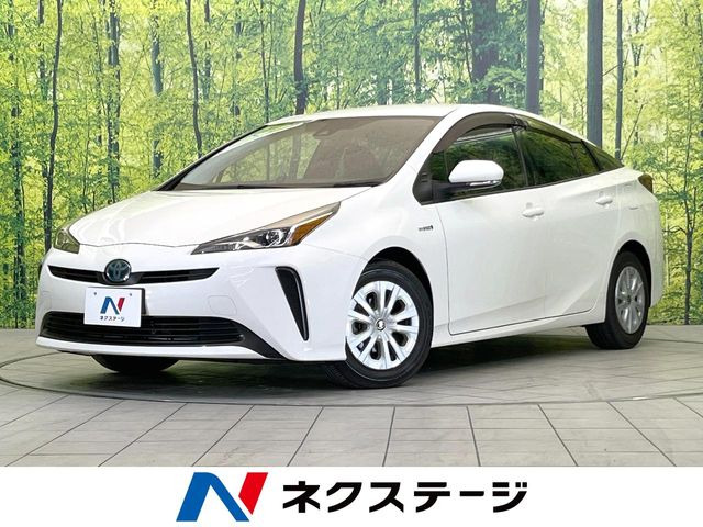 トヨタ プリウス 