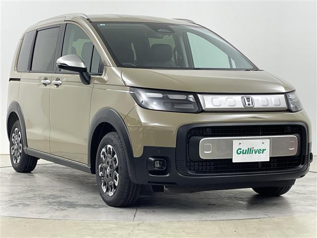 フリード 1.5 e:HEV クロスター 4WD 修復歴無し