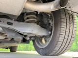 お車を安心してお乗りいただく為には、足回りの定期点検が欠かせません。サービスサポート(有償保証)では無料点検もご提供しており、安心のカーライフをお過ごしいただけるサポート体制が整っています。