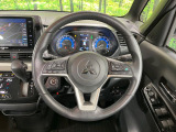 【ステアリングスイッチ】運転中、前方から目線をそらすことなく、オーディオ等の操作が可能な便利機能!安心&快適なドライブを演出してくれます♪