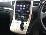 【大人気!ALPINE製BIG-X9インチナビ♪】大画面によりナビ情報も見易くDVD再生など迫力の有る映像も楽しめます!また、ブルートゥース接続など多彩な機能を取り揃えております!