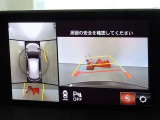バックガイドモニターを装備しています、車庫入れもラクラクです。パノラミックビューモニターを搭載しています、上からの画像も表示されます。