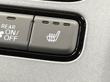 【シートヒーター】寒い日に重宝するシートヒーター!エアコンより早く温まってくれるので寒がりの人も安心ですね♪エアコンの温風は乾燥するから苦手、という方にもをおすすめです。