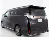 ★展示前点検実施★特殊な機材も用いて、全車点検を実施しております!