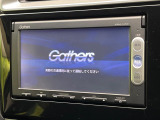 【純正ナビ】人気の純正ナビを装備しております。ナビの使いやすさはもちろん、オーディオ機能も充実!キャンプや旅行はもちろん、通勤や買い物など普段のドライブも楽しくなるはず♪