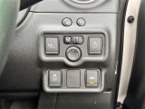【車線逸脱警報(LDW)】クルマが車線から逸脱しそうになると、はみ出さないように警報音と表示によってドライバーに注意を促します。機能には限界があるためご注意ください。