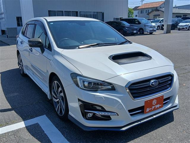 レヴォーグ 1.6 GT-S アイサイト 4WD ワンオーナー 革シート 禁煙車