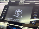 【メーカー純正ナビ】インテリアに溶け込むスタイリッシュな「専用設計」メーカーナビを装備♪視認性や操作性など基本性能にも優れ、より上質なカーライフをお楽しみいただけます。