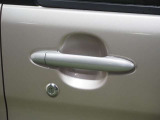 ☆車内の隅々まで徹底クリーニング!目に見えない汚れも落とします!除菌ウイルス除去・消臭でお子様にも安心!