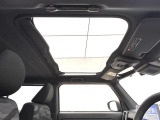 スカイフィールトップ採用で開放感のある車内ですよ☆