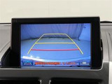 ステアリング連動ガイド付バックカメラを搭載!後方の安全をモニターで確認出来ます。