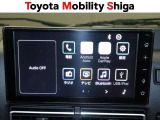 インパネ中央部にオ-ディオ機能とスマホ連携機能を搭載したディスプレイオ-ディオを装備しています。(CD・DVDデッキは装備しておりませんのでご注意ください)