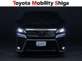 フロントフォグランプ装着車です。車両周辺も明るく見やすく照らしますので夜間走行も快適です。