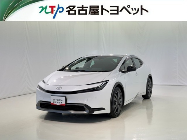トヨタ プリウス 