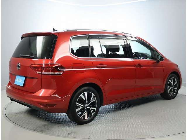 フォルクスワーゲン ゴルフトゥーラン TSI ハイライン の中古車詳細