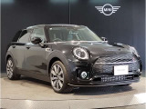 気密性の高いMINIは外観のかわいらしさとは裏腹に、外の雑音を遮り、高級感のある快適なドライブをお楽しみいただけます