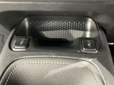 【シートヒーター】寒さを和らげ、体をやさしく温めます。