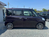 当店では格安でご提供できるお車を取り扱う為走行距離が多めな車が多いですが、展示前にスタッフによる入念な試乗チェックを行っております!