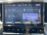 【Bluetooth】ナビゲーションと携帯電話/スマートフォンをBluetooth接続することができます。接続するとハンズフリーで使用することができるので、とても便利です!