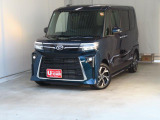 レーザーブルークリスタルシャイン。青と緑の混合色です。光が当たった時の美しさに・・