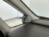 停車時や発進時、対向車とのすれ違いや路肩に寄せる時など、車両左側前方を確認するときに役立ちます♪