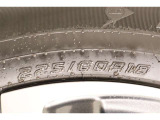 225/60R18   車両装着タイヤサイズです。 タイヤのご相談も石川トヨペットカローラにお任せください
