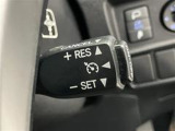 高速道路で一定の速度を維持してくれるクルーズコントロール機能付きです!長距離の高速走行の際に便利な機能です。