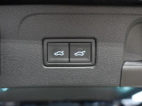 リヤゲートは電動のパワーバックドア!