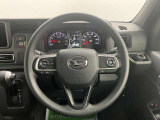ダイハツディーラーでは「ダイハツ認定U-CAR」という基準を設け、車選びに詳しくないお客様でも「安心して選べる」をご提供しています。