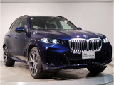 【BMWの伝統-2】時代を超える美しさ。磨き抜かれたエアロダイナミクスが瞳を奪う。一目で伝わるスポーティーなプロポーションは、BMWの走行性能を生み出すのに欠かせない要因の一つです。