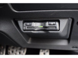 ETCは運転席インパネ右下に専用カバーによって埋め込まれています