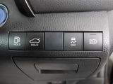 ★使いやすさや安全性を追求したステアリング周り!高級車ゆえにスイッチ類が多いのも特徴ですね!考え尽くされた配置ですぐに使いこなす事が出来ますのでご安心下さい!是非、体感してみて下さい!!