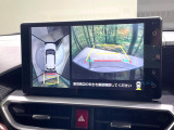 【パノラミックビューモニター】専用のカメラにより、上から見下ろしたような視点で360度クルマの周囲を確認することができます☆縦列駐車や幅寄せ時に活躍してくれます♪