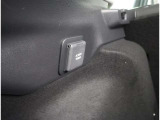 非常時やキャンプなどに役立つAC100Vコンセント付きです。