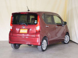 ■中古車だけではなく新車の販売・オリジナル設定も可能です。トヨタ、日産、ホンダ、スバル、ダイハツ、スズキ、マツダ、三菱の各社を取扱い。H24年度はスバル店の新車販売台数全国1位を獲得しました。