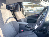 運転席シート廻りは使用感も少なく、良好な状態となっています。前オーナー様が丁寧に使っていたことがよくわかりますね。