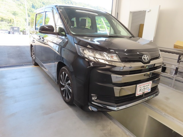 トヨタ ノア 