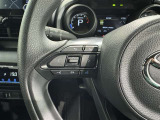 ステアリングスイッチ装備!運転しながら手元でオーディオの操作などができます。