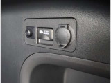 非常時やキャンプなどに役立つAC100Vコンセント付きです。