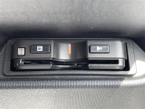 今や必需装備となりつつある、【ETC】搭載車!当店でセットアップが可能ですので、ご納車当日からご使用が可能です!高速道路料金のお支払いが楽々です!