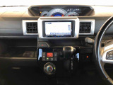 温度を設定すれば、自動で車内の温度管理をしてくれる優れものです♪ATミッションで運転楽々