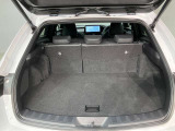 レクサス車らしい細部までこだわった高級感と見る人を一目で虜にするエモーショナルな魅力を持ち合わせております。